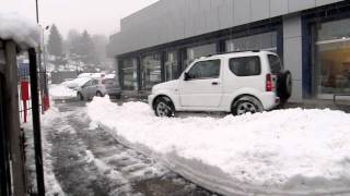 PROVA SUZUKI JIMNY 4WD SULLA NEVE 25 FEBBRAIO 2013 PARTE 1 wwwautocazzanigacom [upl. by Yasmeen534]