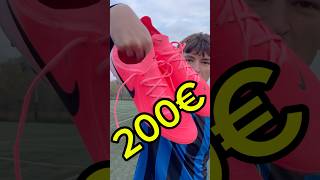 Scarpe da calcio 200€ Vs 10€ [upl. by Boylston]