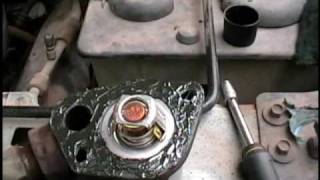 1992 Ford F150 Pickup thermostat replacement [upl. by Holli]