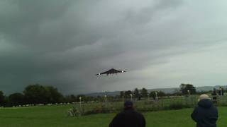 vulcan bomber at yeovilton [upl. by Euqinamod]