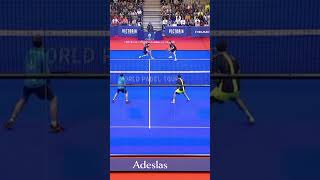 QUE BARBARIDAD LO DE PAQUITO NAVARRO padel padelhighlights shorts [upl. by Alduino627]