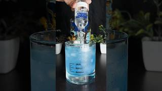 Absolut vodka blue cocktail asmr shortsfeed shortvideo shorts [upl. by Auqenat]