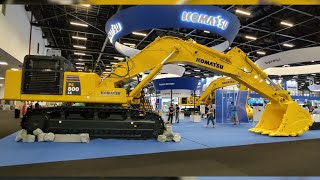 Komatsu conta a sua história na MampT Expo 2024 [upl. by Anchie]