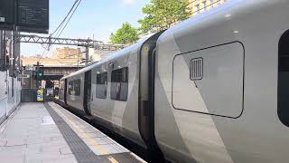 20230503Thameslink Farringdon Station National Rail Class 700 Departure [upl. by Mehelhteb710]