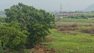 Hazarat Nizamuddin to Tiruvananthapuram central Swarna jayanti express 12644 near vijayawada outer [upl. by Aihsemek887]