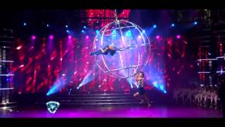 Showmatch 2012  La bioesfera de Paula Chaves y Peter Alfonso [upl. by Edmanda]