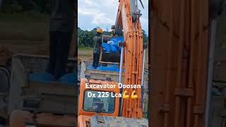 Excavator Doosan Dx 225 Lca [upl. by Sonja]