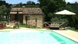 Marcheholiday – Il Rigogolo Italy – Le Marche – SantAngelo in Pontano [upl. by Aivatahs660]