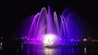 Licht en watershow met klassieke muziek pretpark Eftelingen Nederland [upl. by Ahcsatan962]