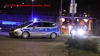 Mehrere FuStw Polizeiinspektion Greiz Abschicherung einer Demo [upl. by Elsinore]