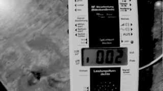 Strålning från IPHONE en livsfarlig leksak för barn Strålar över 1999 mikrowatt kvadratmeter [upl. by Zenda331]