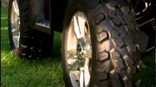 Polaris Sportsman 850XP VS CanAm Outlander 800EFI [upl. by Aisats]