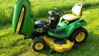 A Look At The John Deere X500 [upl. by Enyamrahs580]