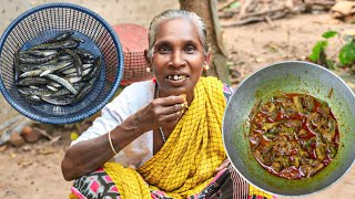 Village Style Latha Macher Jhol Recipe  ল্যাটা মাছের ঝোল রেসিপি  Cooking BY Tribal Grandmother [upl. by Chem145]