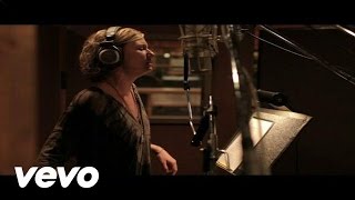 Lionel Richie  Hello Behind The Scenes ft Jennifer Nettles [upl. by Hut]