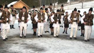 Ansamblul Folcloric Arcanul din Fundu Moldovei suita de dansuri traditionale [upl. by Elysia]