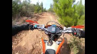 Cruisy enduro ride ends in broken clutch cover [upl. by Iot]