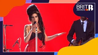 Amy Winehouse  Rehab Live at The BRITs 2007 [upl. by Chilson]