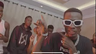 Hii Ndo Inabamba  Gody Tennor ft Tipsy Gee Kushman amp Kappy Official Music Video [upl. by Dorsey991]