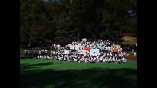 El Colegio La Colina participó en la campaña quotPonte la Camisetaquot por lo niños con cáncer [upl. by Eilsew550]