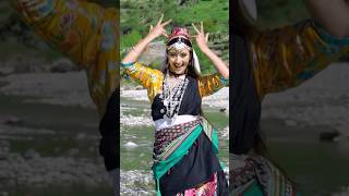 Mere hukum ka ikka Neetu Bisht pahari dance dhana viral dance ytshorts priyankamehar Dhana song [upl. by Galang]