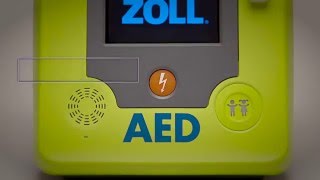 ZOLL AED 3 Italian [upl. by Carlick377]