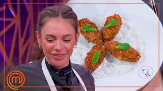 quotMejor que el míoquot El plato de María ¡¡Promete estar muy rico  MasterChef 12 [upl. by Nowtna]