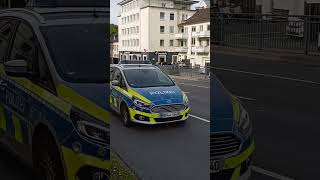 FuStW Polizei NRW Paderborn auf Einsatzfahrt [upl. by Ijic62]