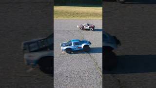 DRAG RACE Slash VS PRO4 SC10 traxxas teamassociated [upl. by Rehpetsirhc217]