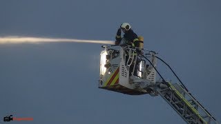 Großbrand in WuppertalCronenberg  Feuer in Schreinerei  23112019 [upl. by Doty67]