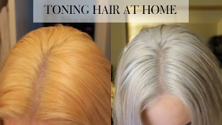 TONING BLEACHED HAIR AT HOME  Wella T18 [upl. by Salmon]