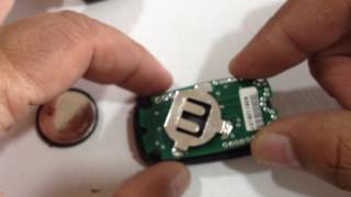 HOW TO REPLACE AUTOCOP CAR REMOTE BATTERY [upl. by Ezar]