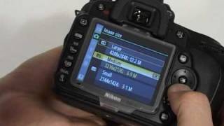 Обзор фотоаппарата Nikon D90 [upl. by Uchida138]