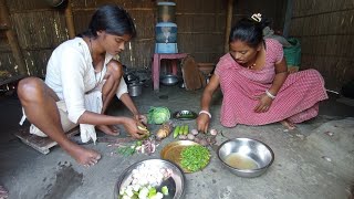 BANGALI TRIBE GIRL COOKING IN TRADITIONAL STYLE OF EATING FOOD  RURAL LIFE IN ASSAM [upl. by Andrei150]