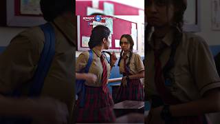 Mobile leke aa gayi school 😱 youtubeshorts trendingshorts webseries entertainment [upl. by Ahsinit]