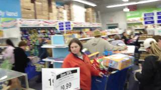 Black Friday Madness 2009 Toys r us [upl. by Teeter]