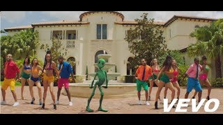 Dame Tu CositaRemixPitbull x El Chombo x Karol G  feat Cutty Ranks Video Oficial [upl. by Yrot]