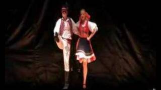 Slovakian folk dance Parchoviansky cardas Ej na tarki [upl. by Nytsuj]