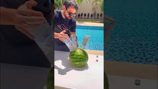 Da pra ficar bêbado comendo melancia🤣🍉 alcool bebida comédia viral fail [upl. by Ayekin]