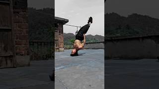 SHAOLIN TRAINING MONK MARTIAL ARTS  HEAD STANDING FITNESS martialarts shaolin kungfu [upl. by Gnivri]