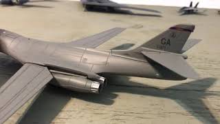 Herpa Wings 1200 scale B1B Lancer Review [upl. by Ernaldus]