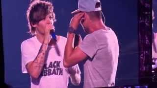 One Direction  Stockholm Syndrome  July 17th 2015  Vancouver BC [upl. by Semaj]