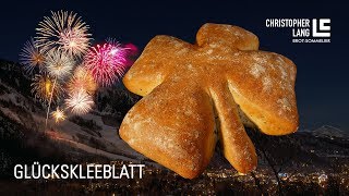 Glückskleeblatt Brot backen  Anleitung amp Rezept  Silvester Brot  Prosit Neujahr  Brotsommelier [upl. by Eimarej869]