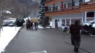 Einmarsch der Königsseer Buttnmandl im Hotel Alpenhof [upl. by Beberg]