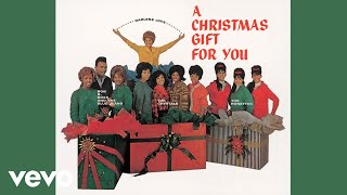 The Crystals  Santa Claus Is Coming to Town Official Audio [upl. by Mandell]