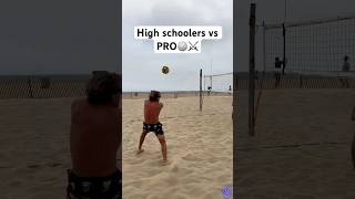 2 High schoolers vs 1 PRO Player😮🏐 beachvolleyball volleyball volleyballworld volleyballplayer [upl. by Alene]