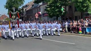 Das Tambourcorps Concordia Holzheim amp die Regimentsbläser Reuschenberg  Laridah Parade [upl. by Anaiek527]