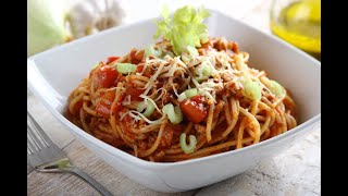 Proste spaghetti bolognese na pomidorach  jak zrobić  Przepisypl [upl. by Nirrol]