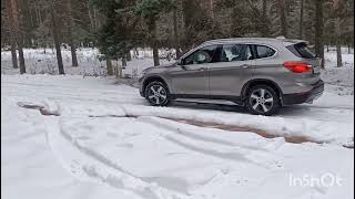 ❄️❄️ BMW X1 XDrive SNOW ❄️❄️ wSUMMER Tyres What Happen [upl. by Fennessy]