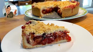 Zwetschgenkuchen Rezept  Saftiger Zwetschgen Kuchen [upl. by Nirro298]